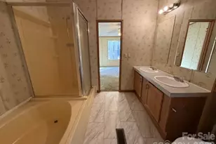 373 Griggs Rd, Clover, SC 29710 - Photo 38