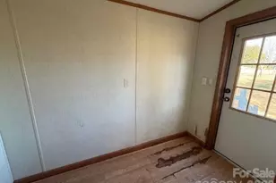 373 Griggs Rd, Clover, SC 29710 - Photo 40