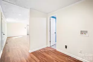 114 Woodberry Dr, Cherryville, NC 28021 - Photo 16