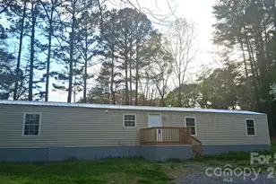 114 Woodberry Dr, Cherryville, NC 28021 - Photo 2