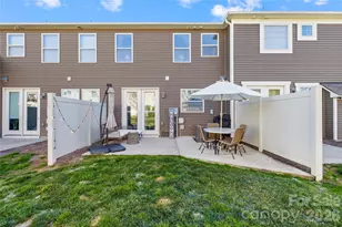 5609 Stonewells Dr, Charlotte, NC 28278 - Photo 24