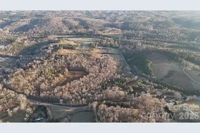 999 Bill Collins Road, Columbus, NC 28722 - Photo 4