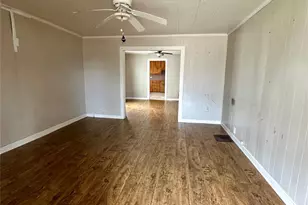 1021 N 14th St, Bessemer City, NC 28016 - Photo 4