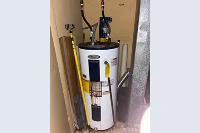 7882 Kinglet Road, Connelly Springs, NC 28612 - Photo 6