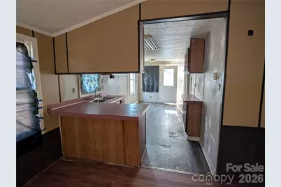 129 Hugo Drive, Gastonia, NC 28056 - Photo 6