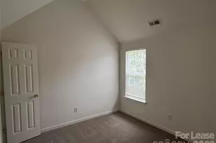 4411 Canipe Dr, Charlotte, NC 28269 - Photo 10