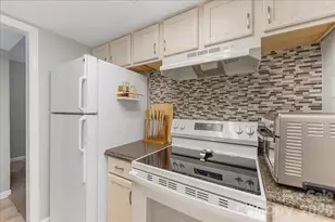 2505 Kilborne Dr, Charlotte, NC 28205 - Photo 12