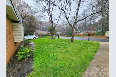 8635 Crows Nest Lane, Charlotte, NC 28226 - Photo 28