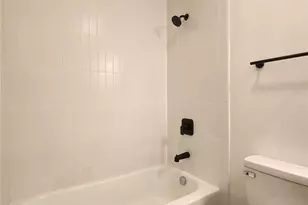 8635 Crows Nest Ln, Charlotte, NC 28226 - Photo 18