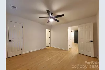 8635 Crows Nest Lane, Charlotte, NC 28226 - Photo 16