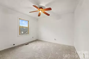 5609 Beaconsfield Rd, Charlotte, NC 28214 - Photo 24