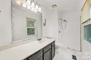 5609 Beaconsfield Rd, Charlotte, NC 28214 - Photo 18