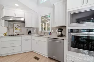 2721 Tara Dr, Monroe, NC 28112 - Photo 14