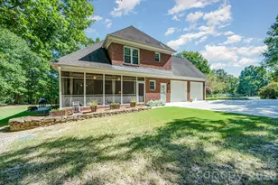 400 Foxglove Ln, Indian Trail, NC 28079 - Photo 4