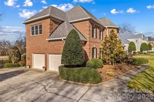 13718 Robert Walker Dr, Davidson, NC 28036 - Photo 44