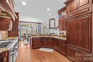 13718 Robert Walker Dr, Davidson, NC 28036 - Photo 14