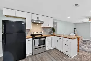 7642 Dallas Cherryville Hwy, Cherryville, NC 28021 - Photo 10