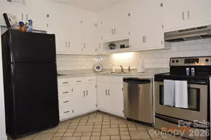 1300 Larchmont Pl, Salisbury, NC 28144 - Photo 8