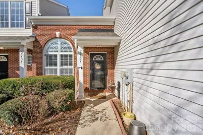 2737 Mill Valley Court, Matthews, NC 28105 - Photo 2