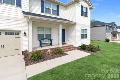 137 Northlake Drive, Statesville, NC 28677 - Photo 2