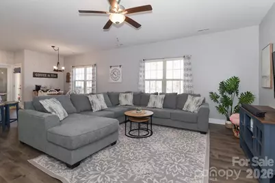 137 Northlake Drive, Statesville, NC 28677 - Photo 10