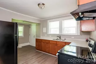 2620 Midland Ave, Charlotte, NC 28208 - Photo 6