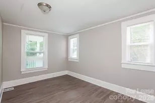 2620 Midland Ave, Charlotte, NC 28208 - Photo 10