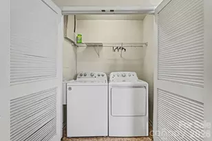 3316 Streamside Dr, Davidson, NC 28036 - Photo 24