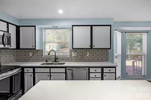 12006 Woodside Falls Rd, Pineville, NC 28134 - Photo 14