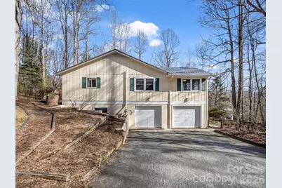 1594 Indian Cave Road, Hendersonville, NC 28739 - Photo 4