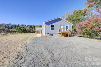 1675 Bull Creek Road, Marshall, NC 28753 - Photo 28