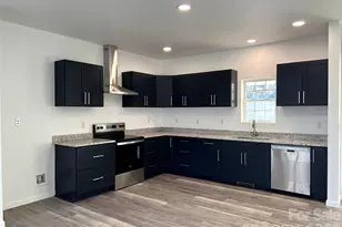 306 N Cemetery St, Old Fort, NC 28762 - Photo 4