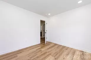 301 Dollar Cir, Charlotte, NC 28270 - Photo 36