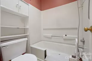 7307 Morris Pond Dr, Charlotte, NC 28227 - Photo 16