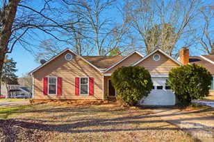 7307 Morris Pond Dr, Charlotte, NC 28227 - Photo 1