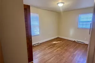 4520 Holbrook Dr, Charlotte, NC 28205 - Photo 16