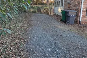 4520 Holbrook Dr, Charlotte, NC 28205 - Photo 4