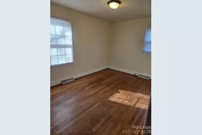 4520 Holbrook Drive, Charlotte, NC 28205 - Photo 24