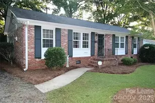 4520 Holbrook Dr, Charlotte, NC 28205 - Photo 2