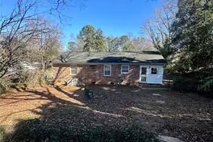 4520 Holbrook Dr, Charlotte, NC 28205 - Photo 34