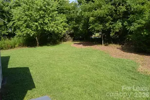 135 Sherrill Ln, Troutman, NC 27028 - Photo 14