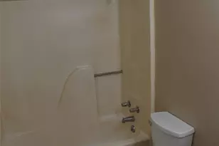 135 Sherrill Ln, Troutman, NC 27028 - Photo 4