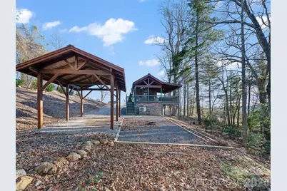 623 Overlook Drive, Spruce Pine, NC 28777 - Photo 16
