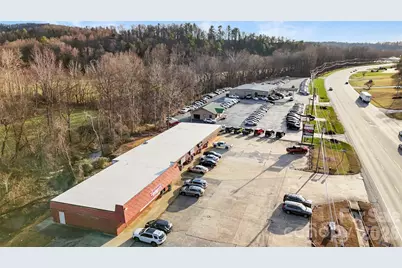 912 Wilkesboro Boulevard, Lenoir, NC 28645 - Photo 6