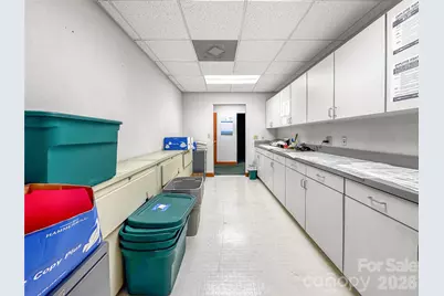 912 Wilkesboro Boulevard, Lenoir, NC 28645 - Photo 18