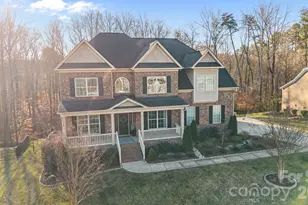 11305 3 Sisters Ln, Mint Hill, NC 28227 - Photo 4