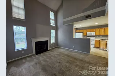 10035 University Park Lane, Charlotte, NC 28213 - Photo 2