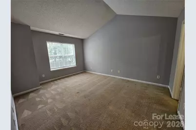 10035 University Park Lane, Charlotte, NC 28213 - Photo 18