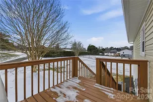 3375 Clarks Chapel Rd, Lenoir, NC 28645 - Photo 16