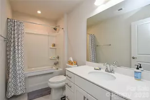 3050 Streamside Dr, Davidson, NC 28036 - Photo 22